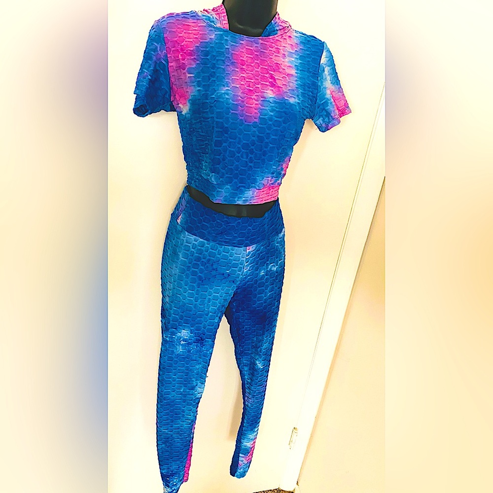 Tie die set